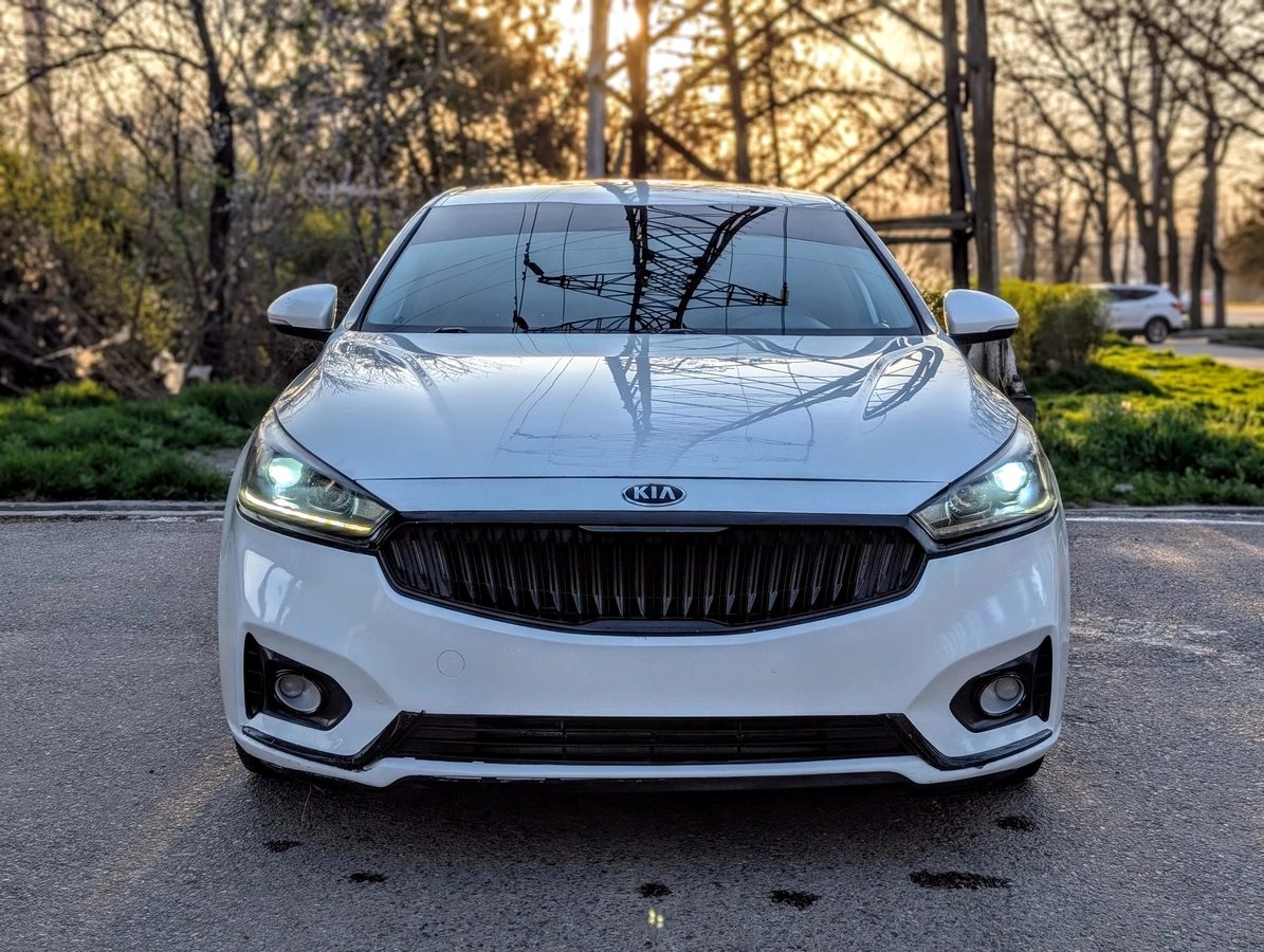 Kia K7 YG (II) 2017