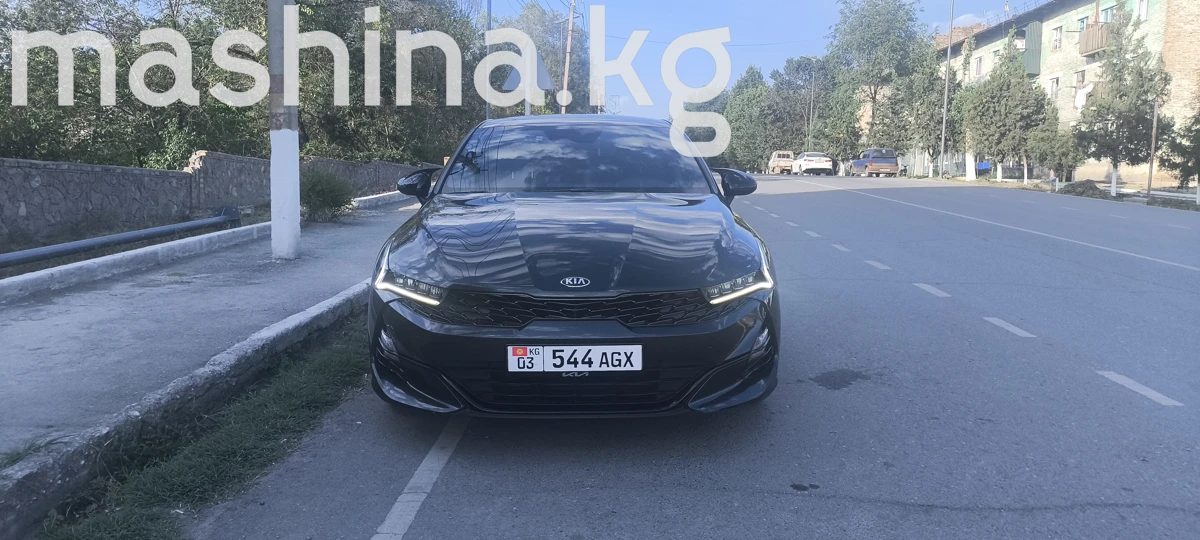 Kia K5 III 2020