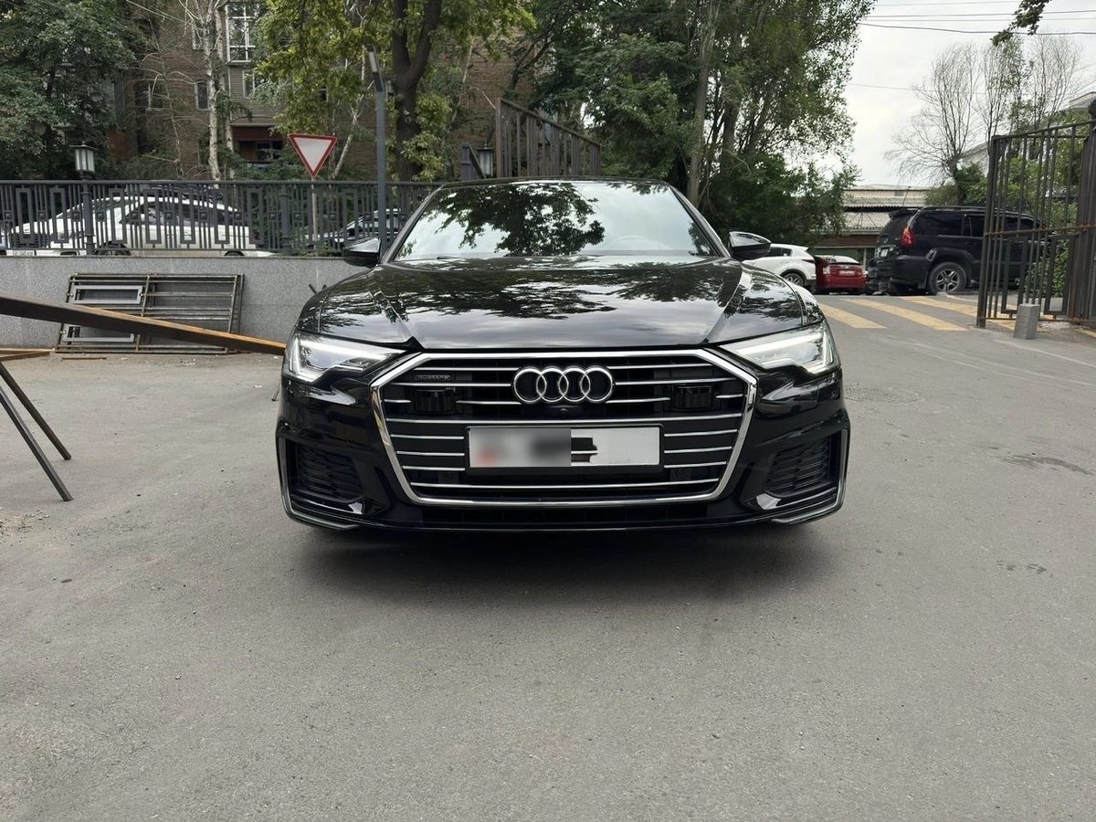 Audi A6 V (C8) 2021
