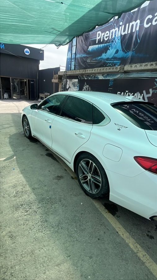 Hyundai Grandeur