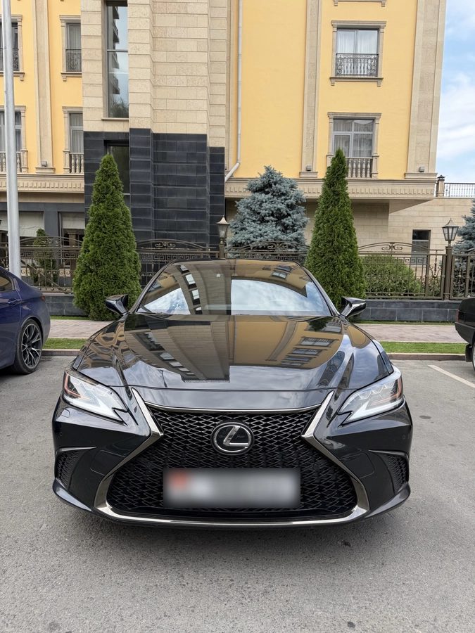Lexus ES VII 2020