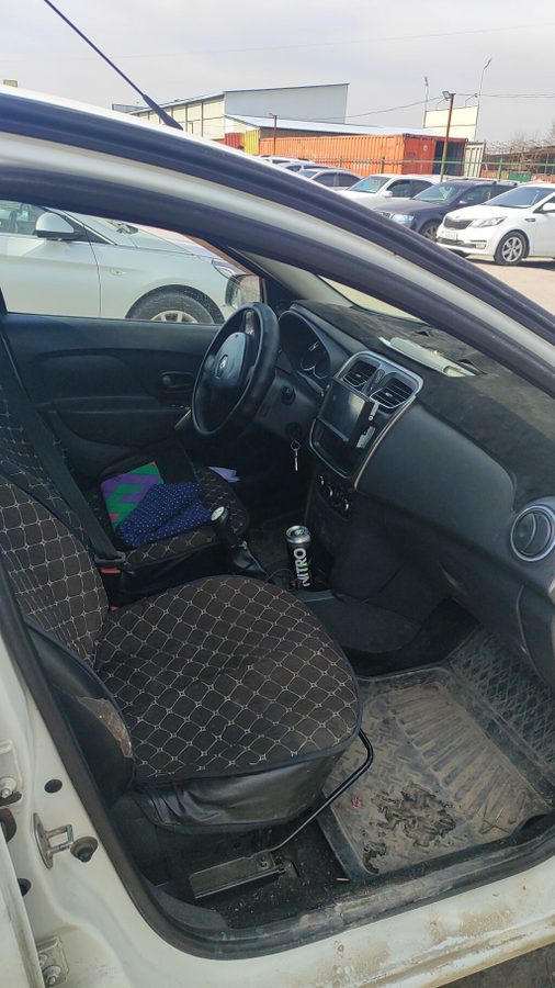 Renault Logan