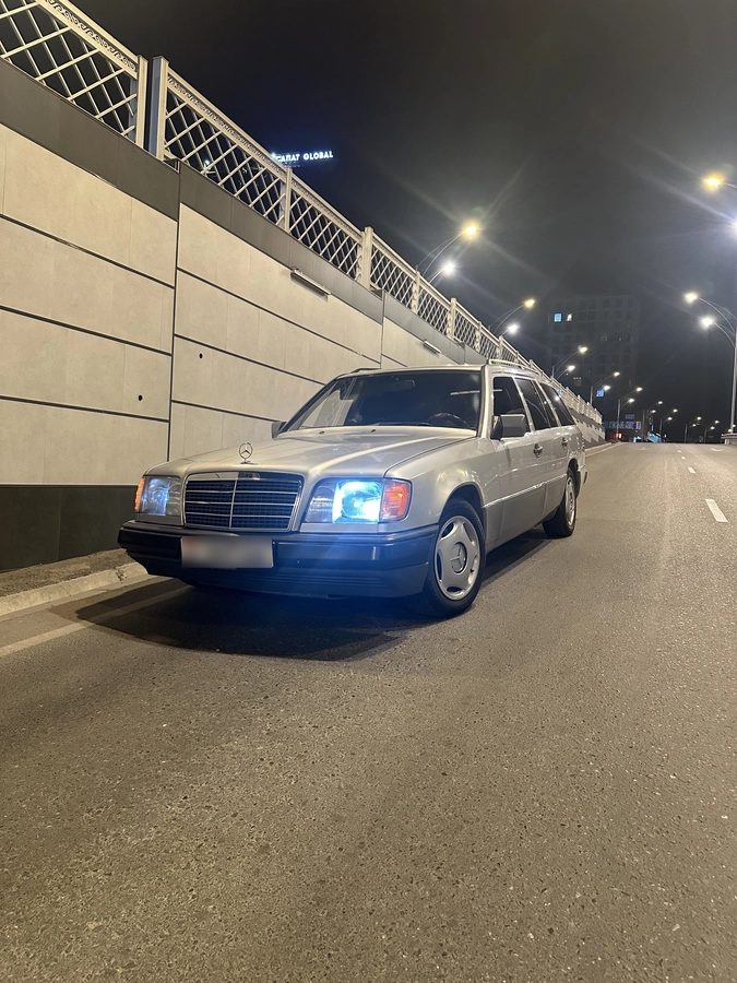 Mercedes-Benz W124 1992