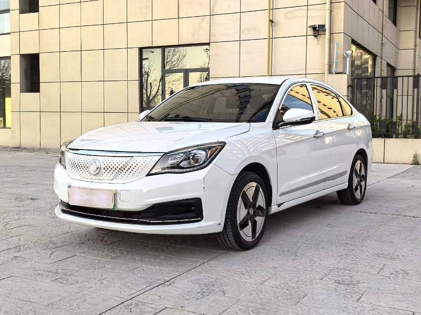 Dongfeng Aeolus E70 2022