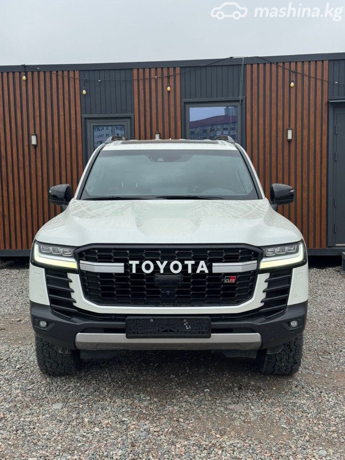 Toyota Land Cruiser 300 Series