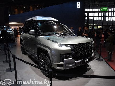 BYD Yangwang U8