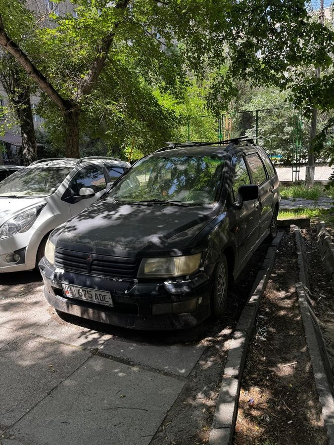 Mitsubishi Space Wagon