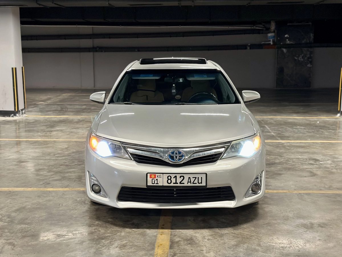 Toyota Camry VII (XV50) 2014