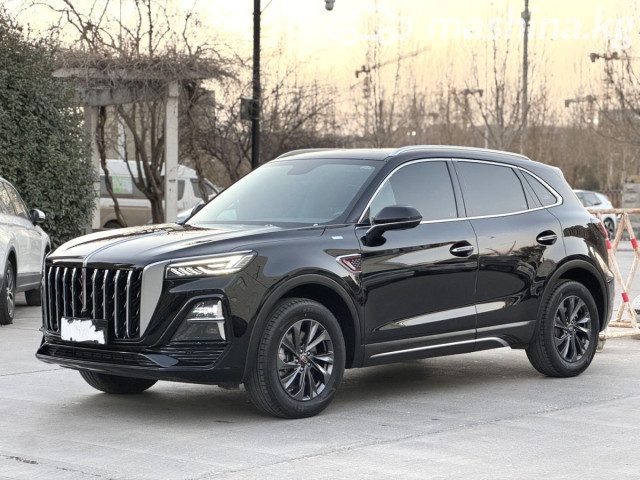 Hongqi HS5
