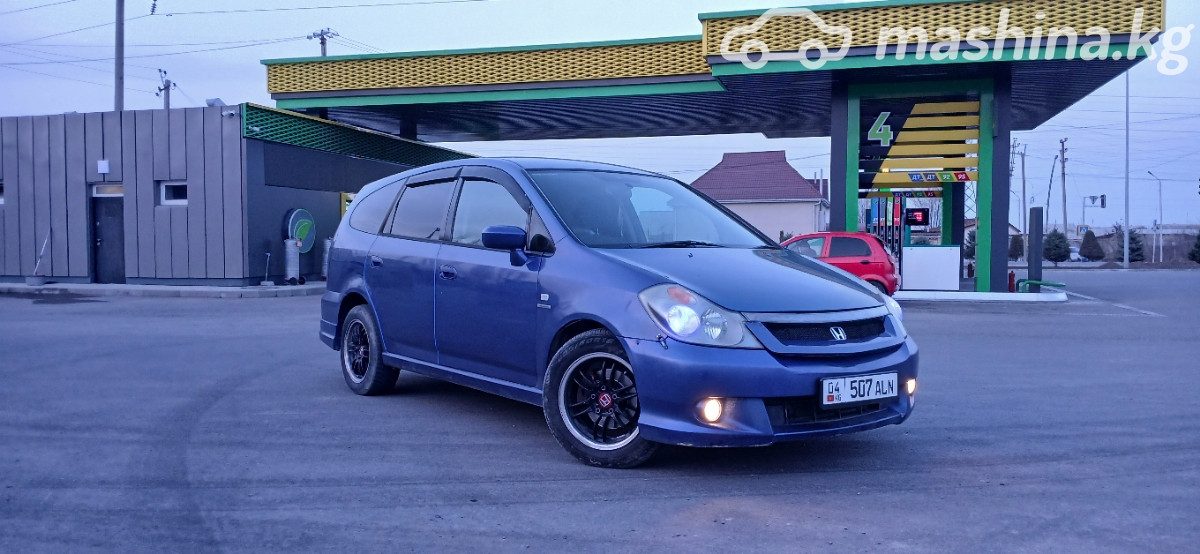 Honda Stream I Рестайлинг