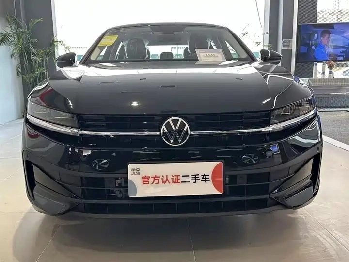 Volkswagen Magotan B9 2026