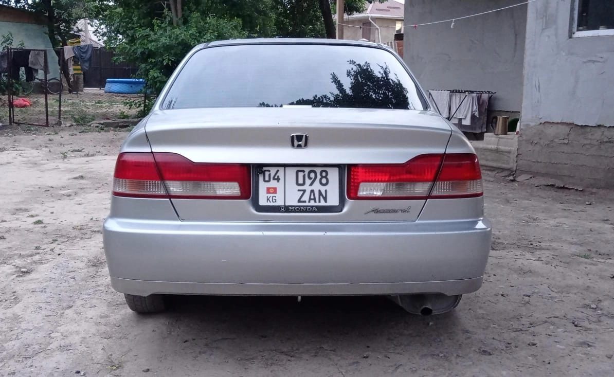Honda Accord VI 2002