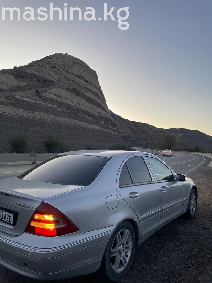 Mercedes-Benz C-Класс II (W203) 2000