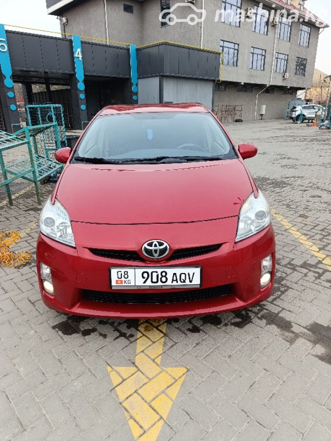 Toyota Prius III Рестайлинг (XW30)