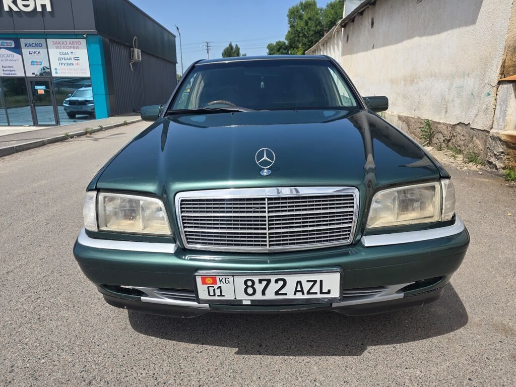 Mercedes-Benz C-Class
