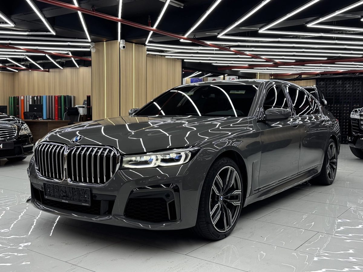 BMW 7 серии VI (G11/G12) Рестайлинг 2022