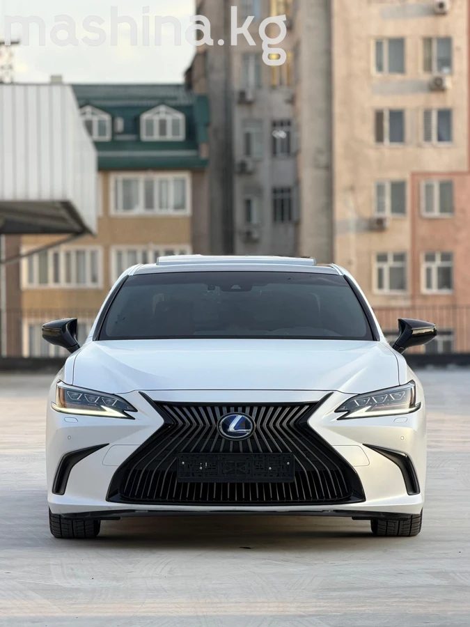 Lexus ES VII