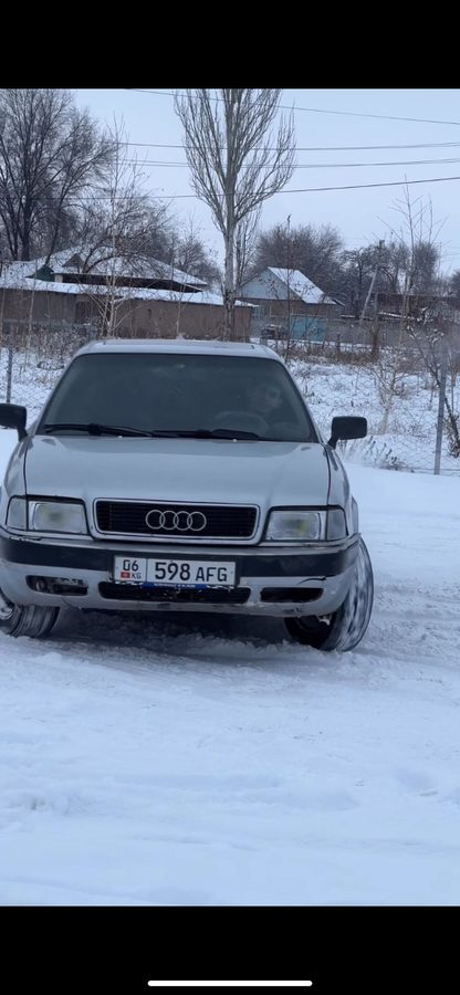 Audi 80