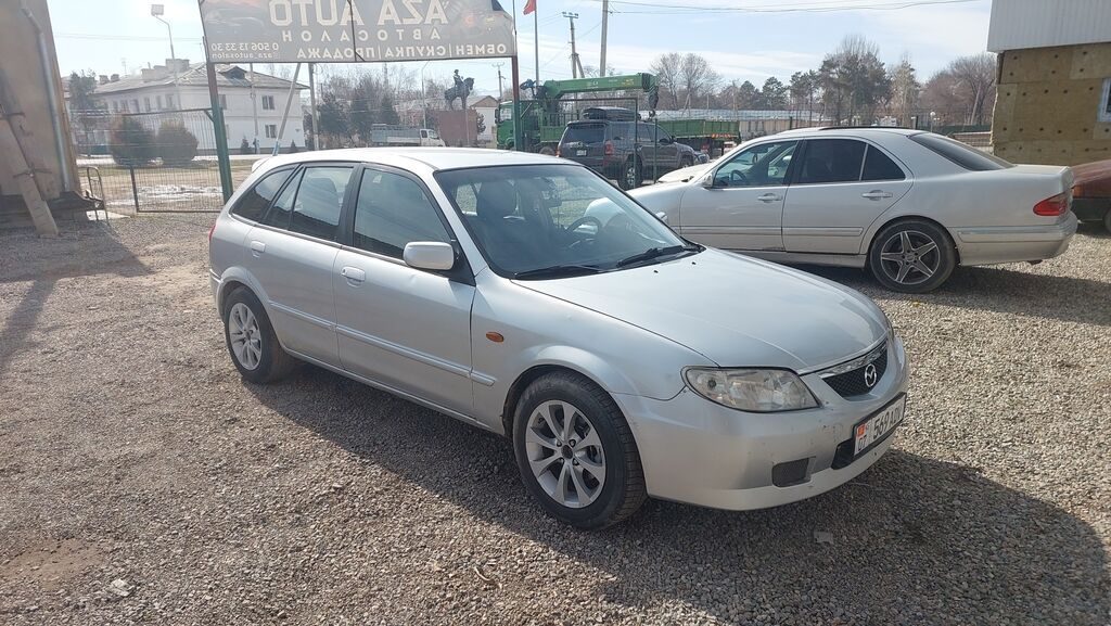 Mazda 323