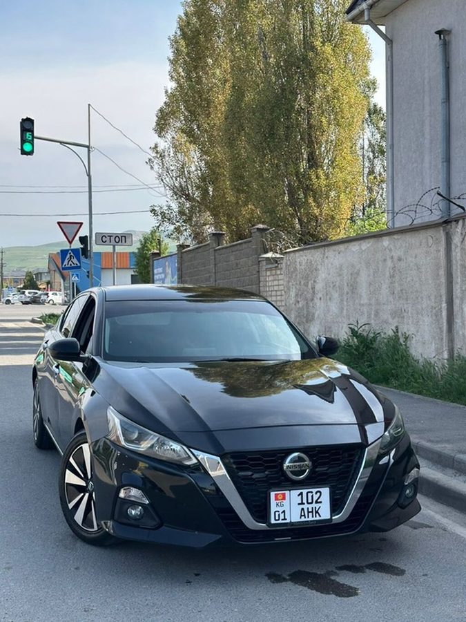 Nissan Altima