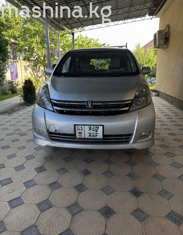 Toyota ISis I 2005