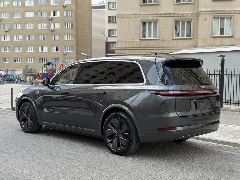 Lixiang L9