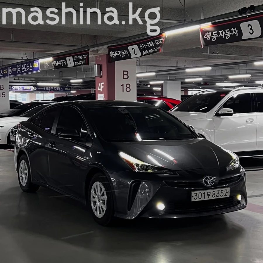 Продажа Toyota Prius IV Рестайлинг (XW50) 2019