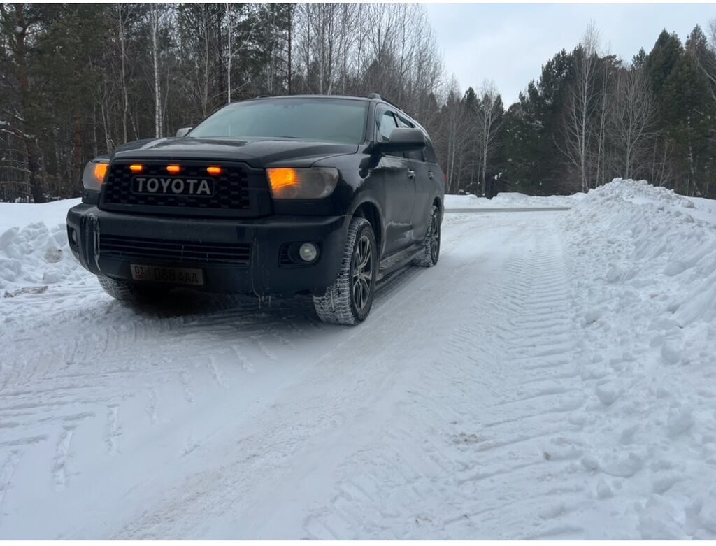Toyota Sequoia