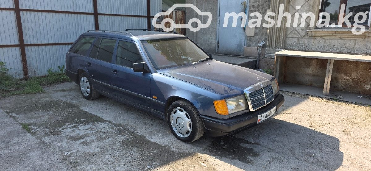 Mercedes-Benz W124