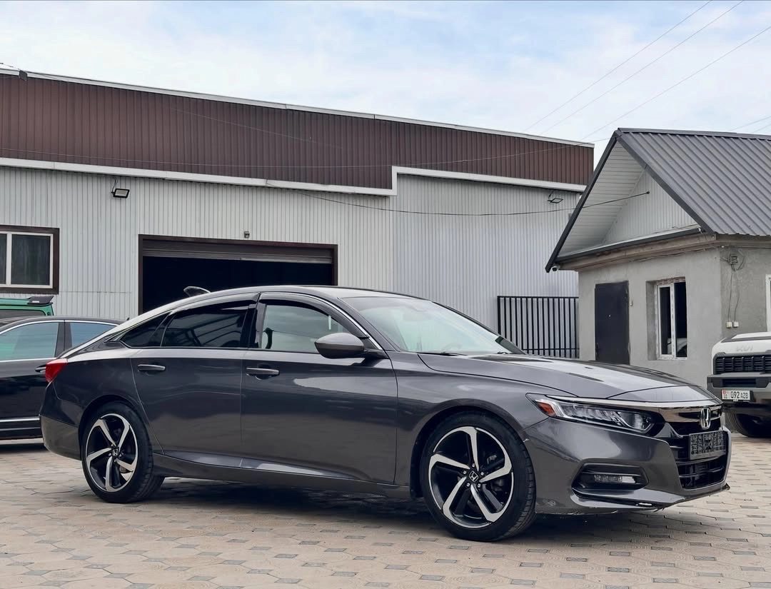 Honda Accord X 2019
