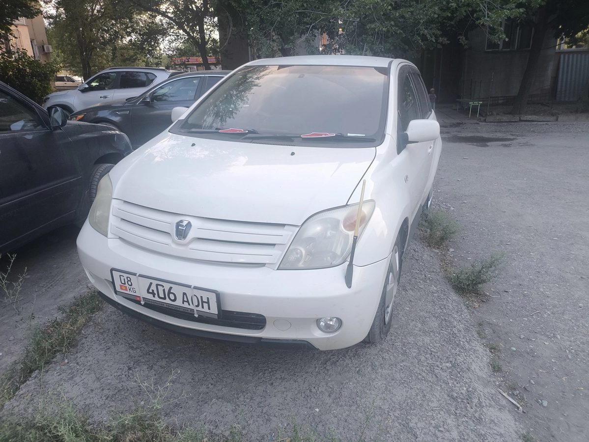 Toyota Ist I 2002