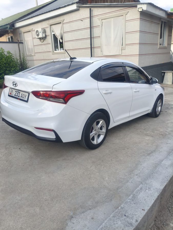 Hyundai Solaris