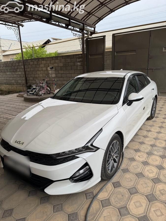 Kia K5 III