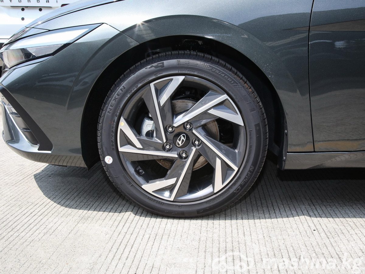 Hyundai Elantra VII (CN7) Рестайлинг