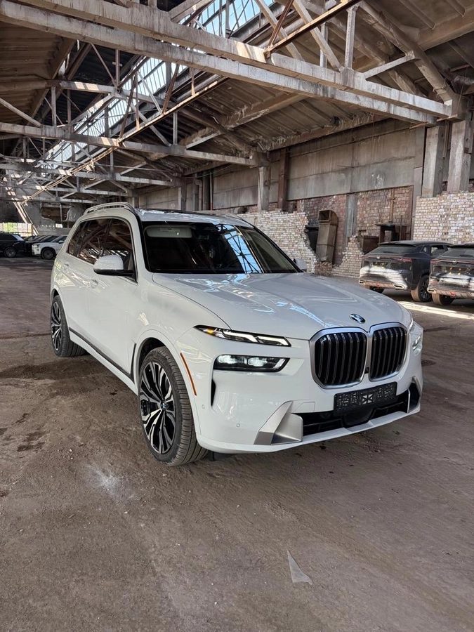 BMW X7 I (G07) Рестайлинг 2023
