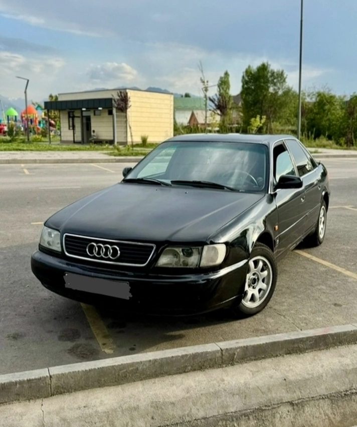 Audi A6 I (C4) 1994