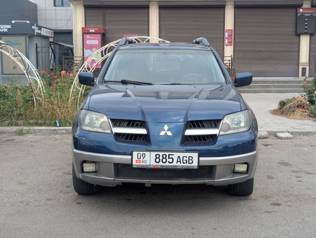 Mitsubishi Outlander