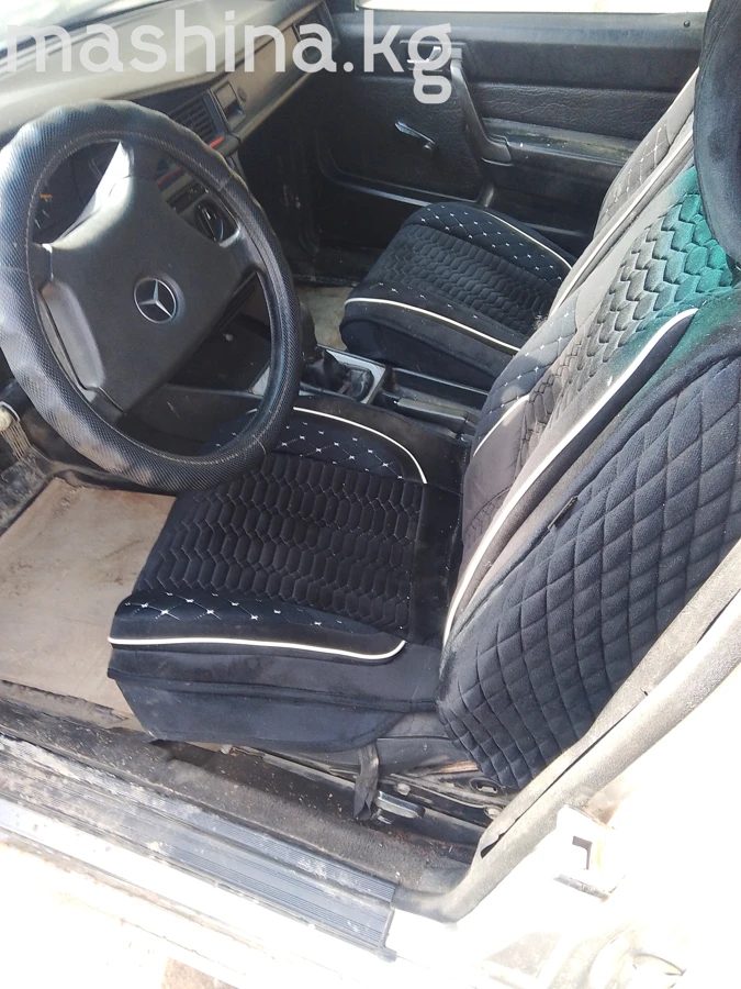 Mercedes-Benz 190 (W201) Mercedes-Benz 190 (W201) 1992
