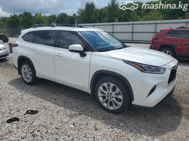 Toyota Highlander IV (U70)