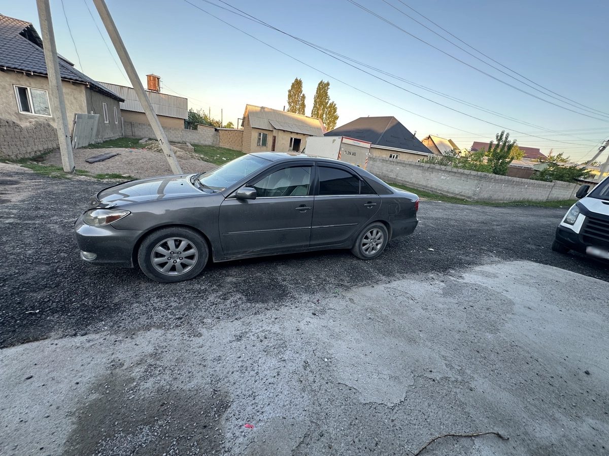 Toyota Camry V (XV30) 2004