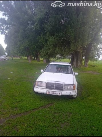 Mercedes-Benz W124