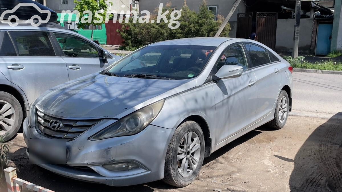 Hyundai Sonata VI (YF)