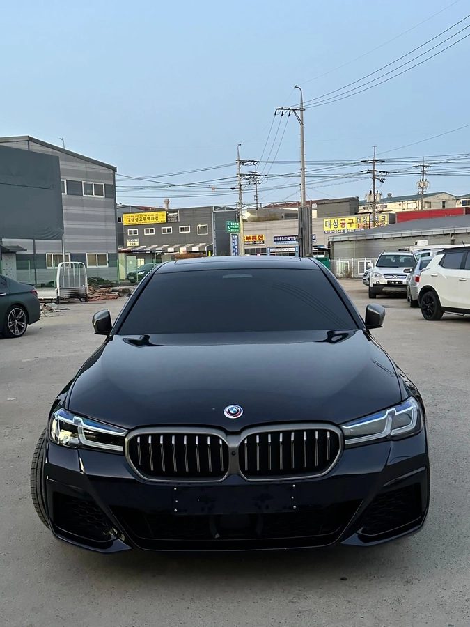 BMW 5 серии VII (G30/G31) Рестайлинг 2021