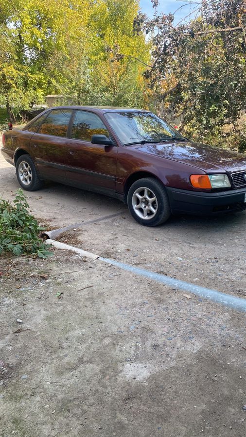 Audi 200