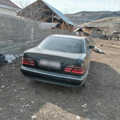 Mercedes-Benz E-Класс
