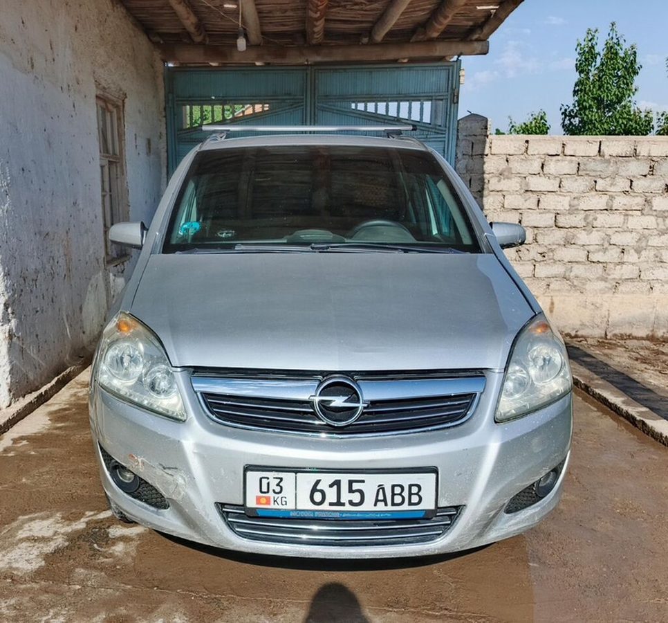 Opel Zafira