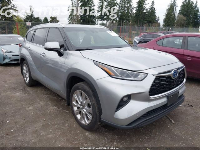 Toyota Highlander IV (U70)