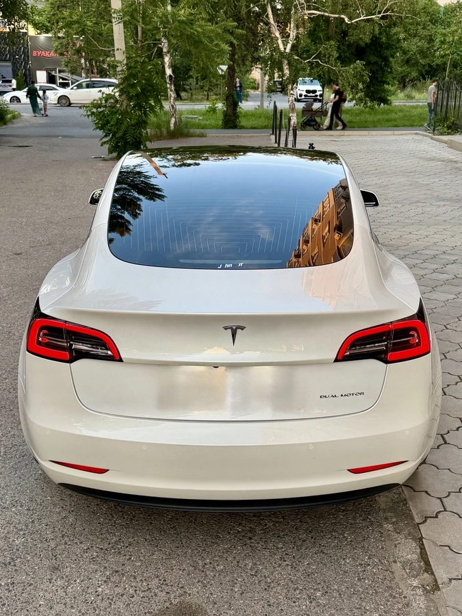 Tesla Model 3 I 2020