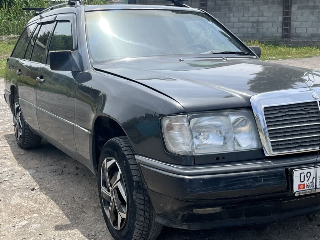 Mercedes-Benz W124