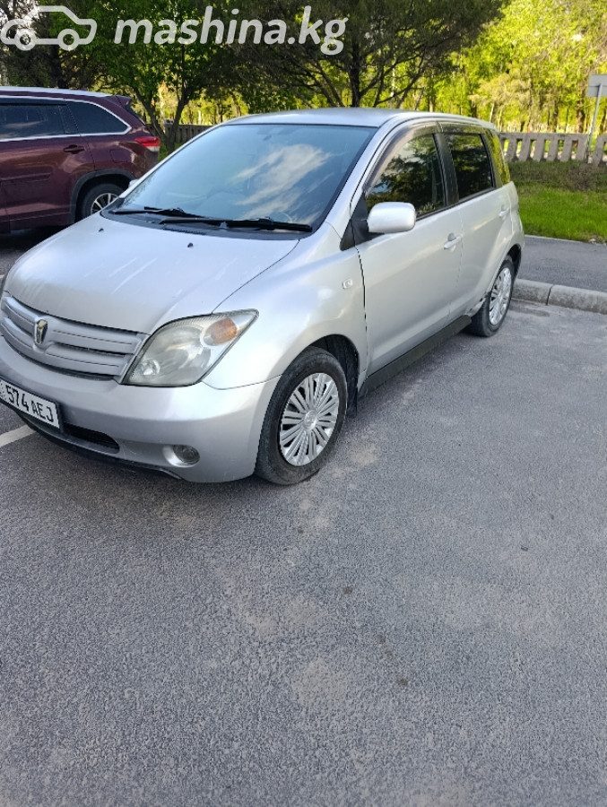 Toyota Ist